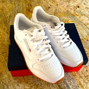 Reebok Classic Brand New Womens Size 8.5 White Leather GY0956 Original Box